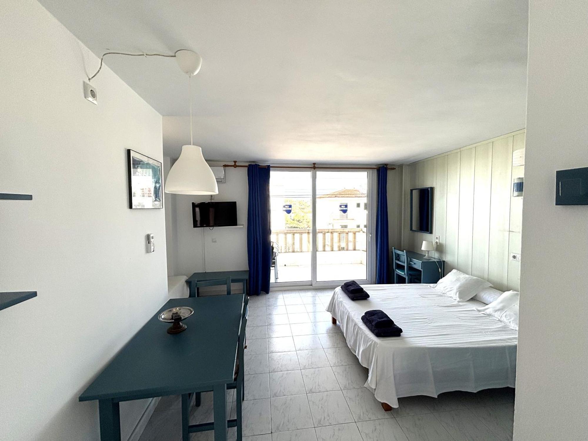 Apartamentos Can Marsalet Пуэрто-Колом Экстерьер фото