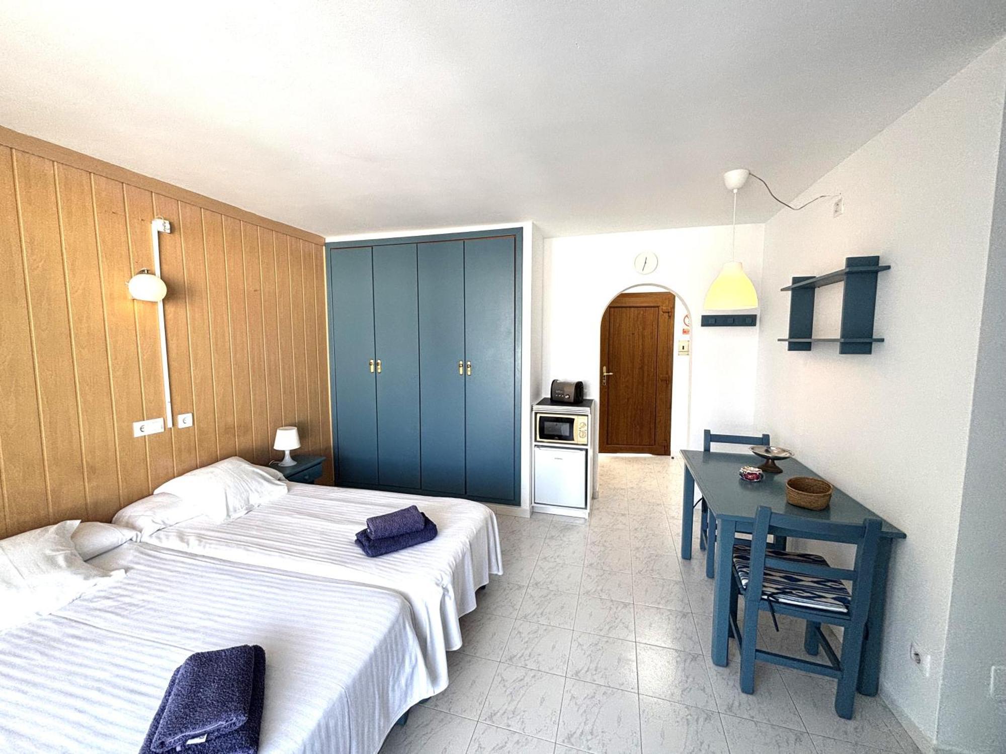 Apartamentos Can Marsalet Пуэрто-Колом Экстерьер фото